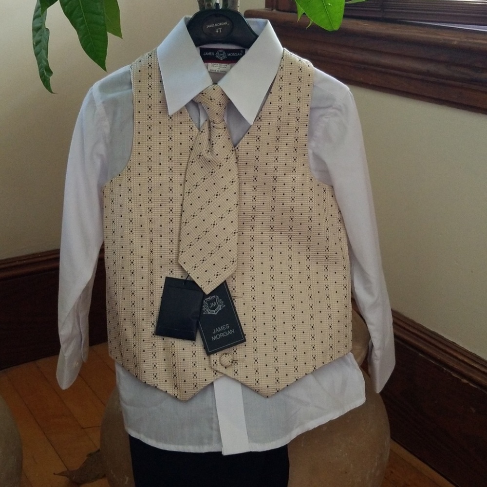 4 piece boys set